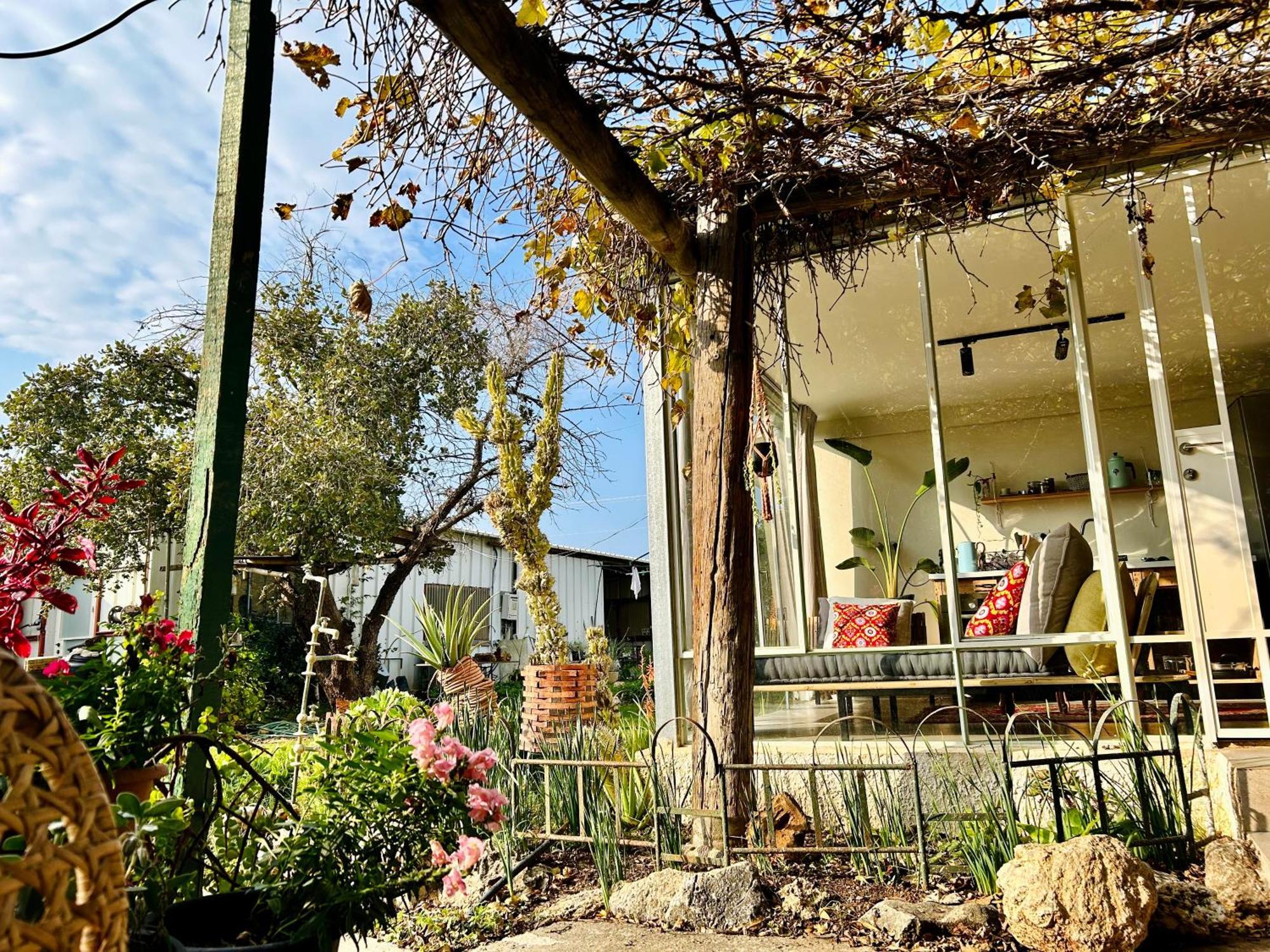 בקתות האס ואטינגר Geva Carmel Exterior foto